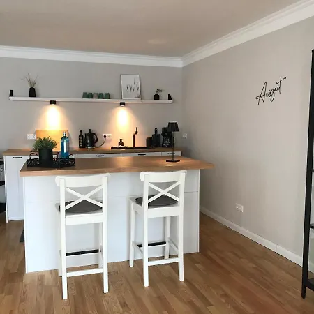 Alte Glaserei Travemuende Lubeka